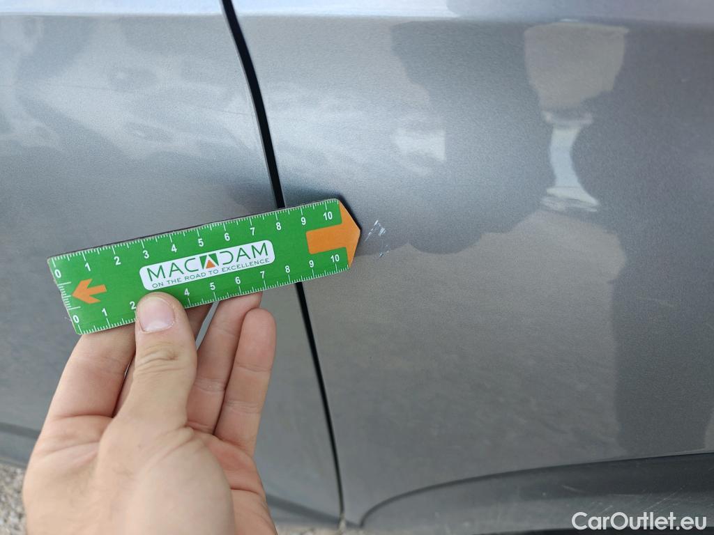  Peugeot  5008 PEUGEOT  / 2020 / 5P / todoterreno 1.5 BlueHDi 96kW S&S Active Pack EAT8 #58