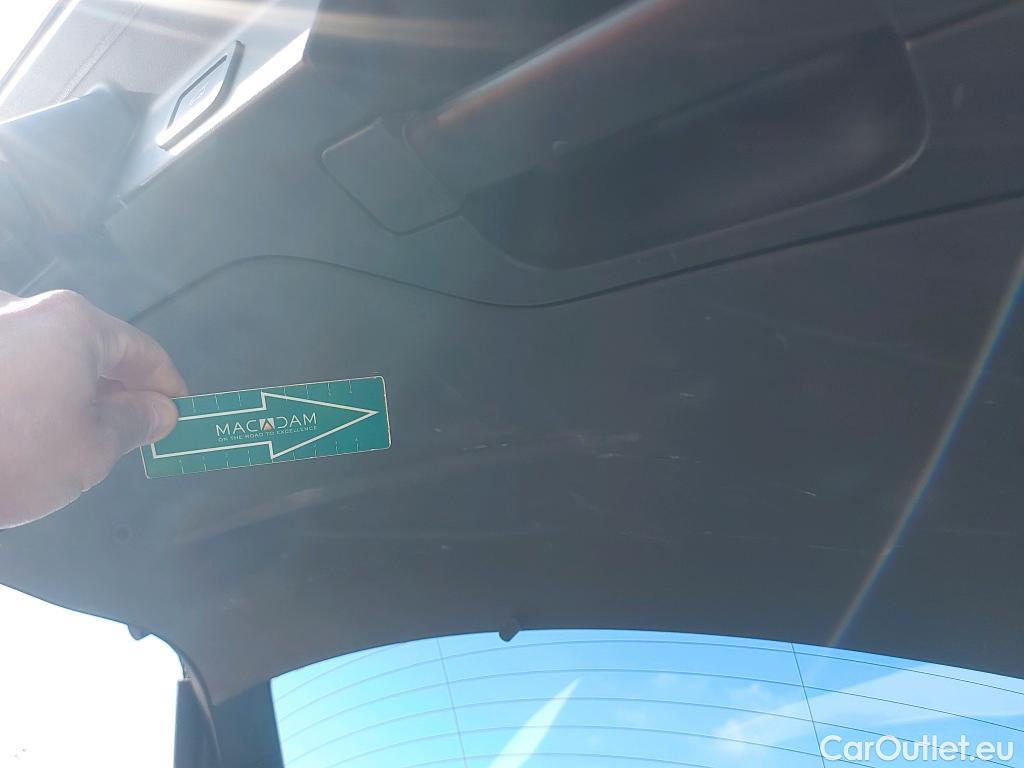  Jaguar  F-PACE JAGUAR  / 2015 / 5P / todoterreno 2.0L i4D AWD Automático R-Sport #5