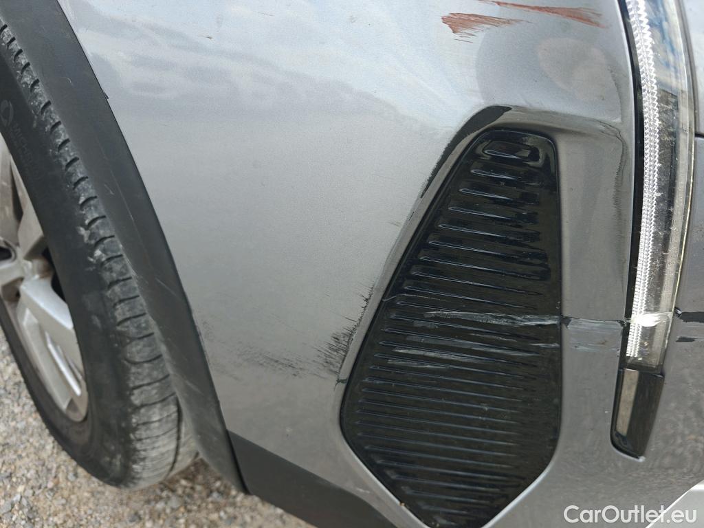  Peugeot  5008 PEUGEOT  / 2020 / 5P / todoterreno 1.5 BlueHDi 96kW S&S Active Pack EAT8 #31