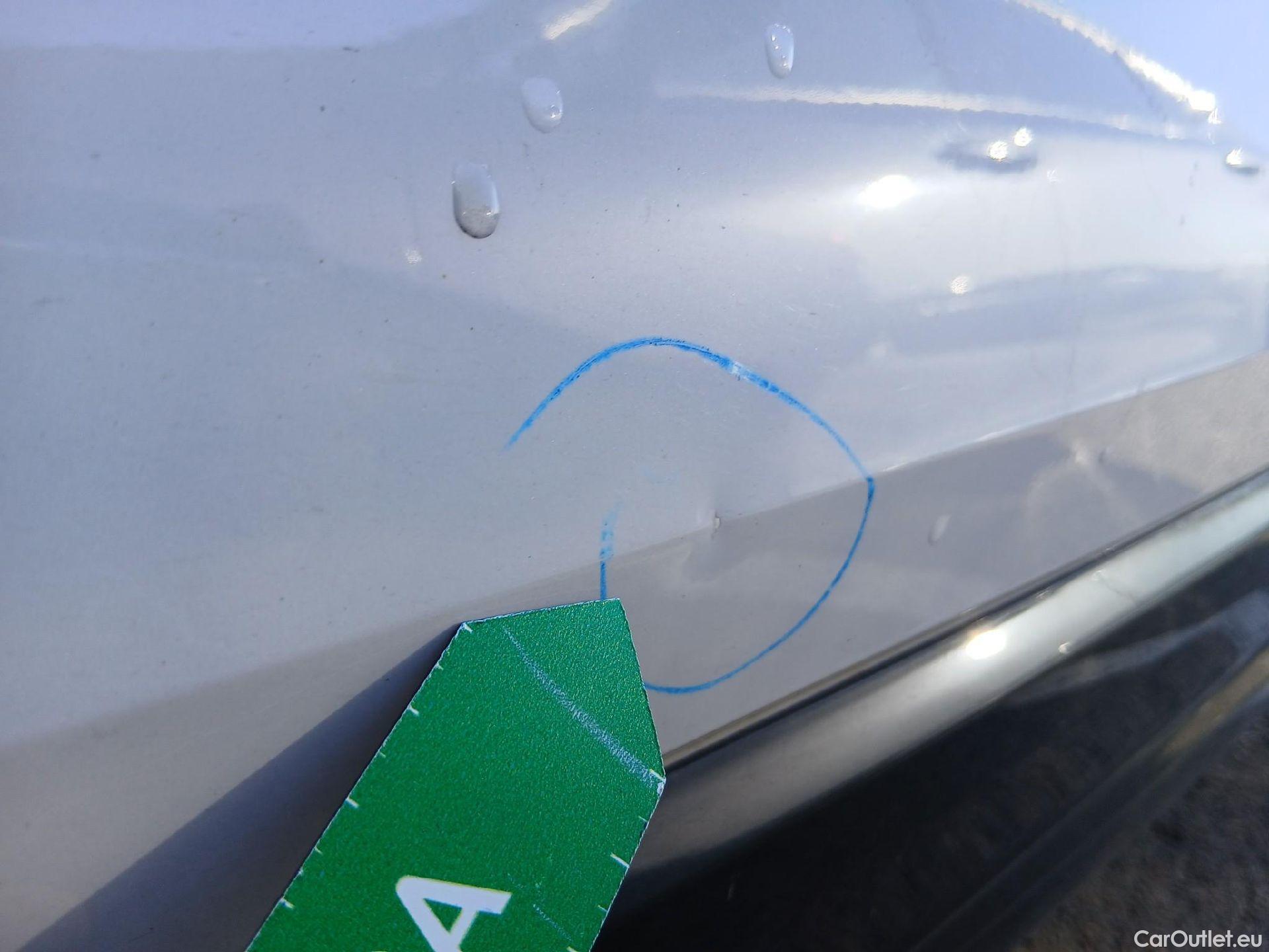  Audi  Q2 AUDI  / 2016 / 5P / todoterreno Design 30 TFSI 85kW (116CV) #7