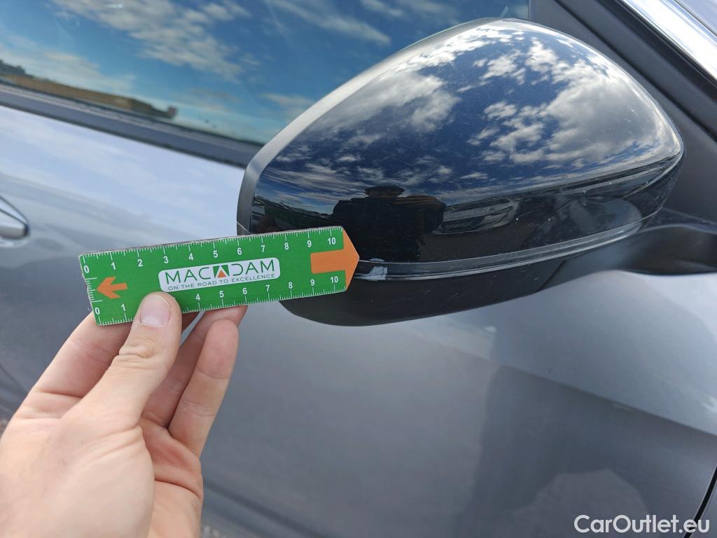  Peugeot  5008 PEUGEOT  / 2020 / 5P / todoterreno 1.5 BlueHDi 96kW S&S Active Pack EAT8 #74