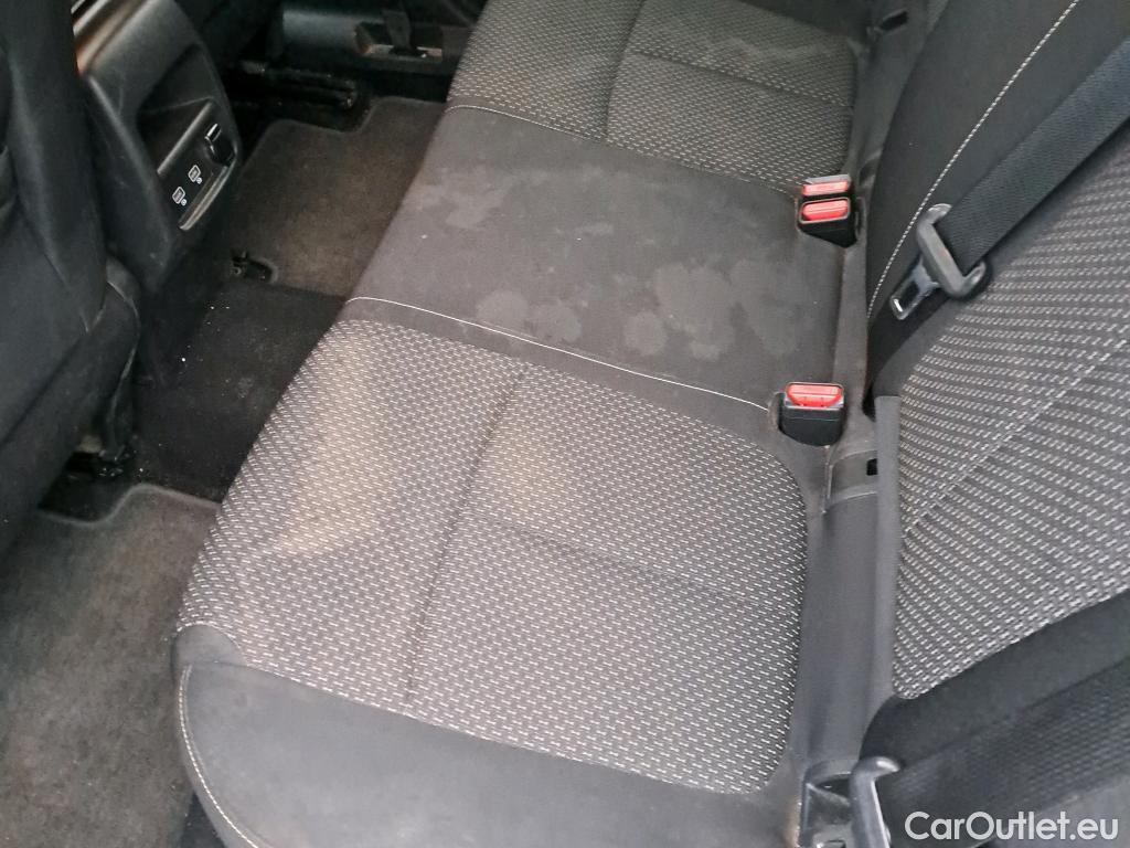  Renault  Kadjar RENAULT  / 2019 / 5P / crossover Intens Blue dCi 85kW (115CV) #19