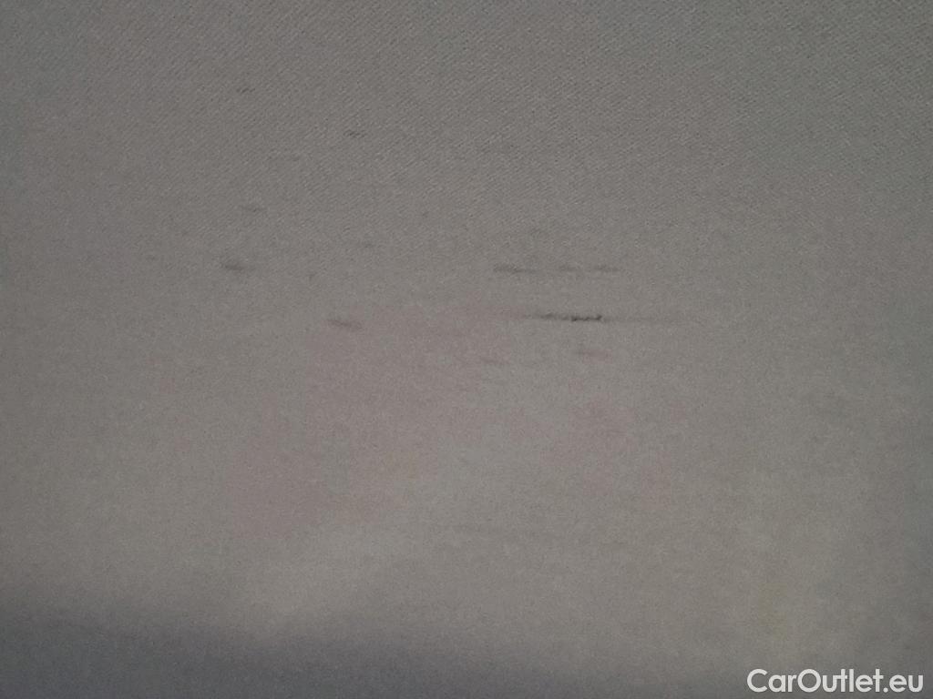  Renault  Kadjar RENAULT  / 2019 / 5P / crossover Intens Blue dCi 85kW (115CV) #8