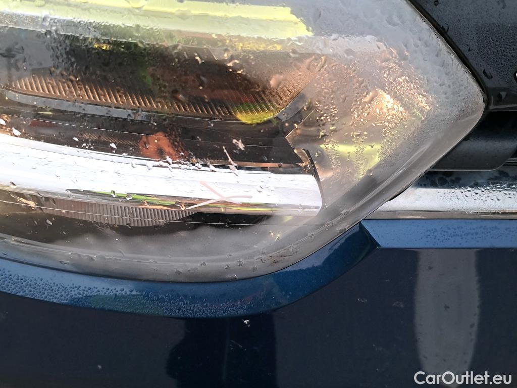  Renault  Kadjar RENAULT  / 2019 / 5P / crossover Intens Blue dCi 85kW (115CV) #4