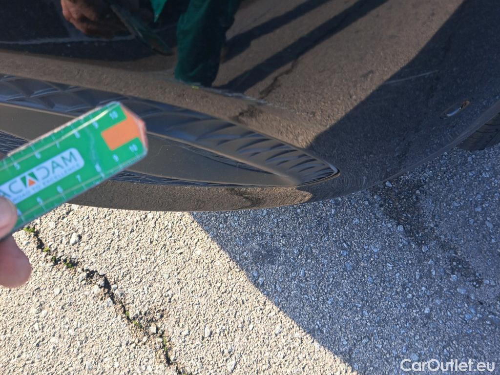  Mercedes  GLA MERCEDES-BENZ  / 2020 / 5P / todoterreno  200 D #12