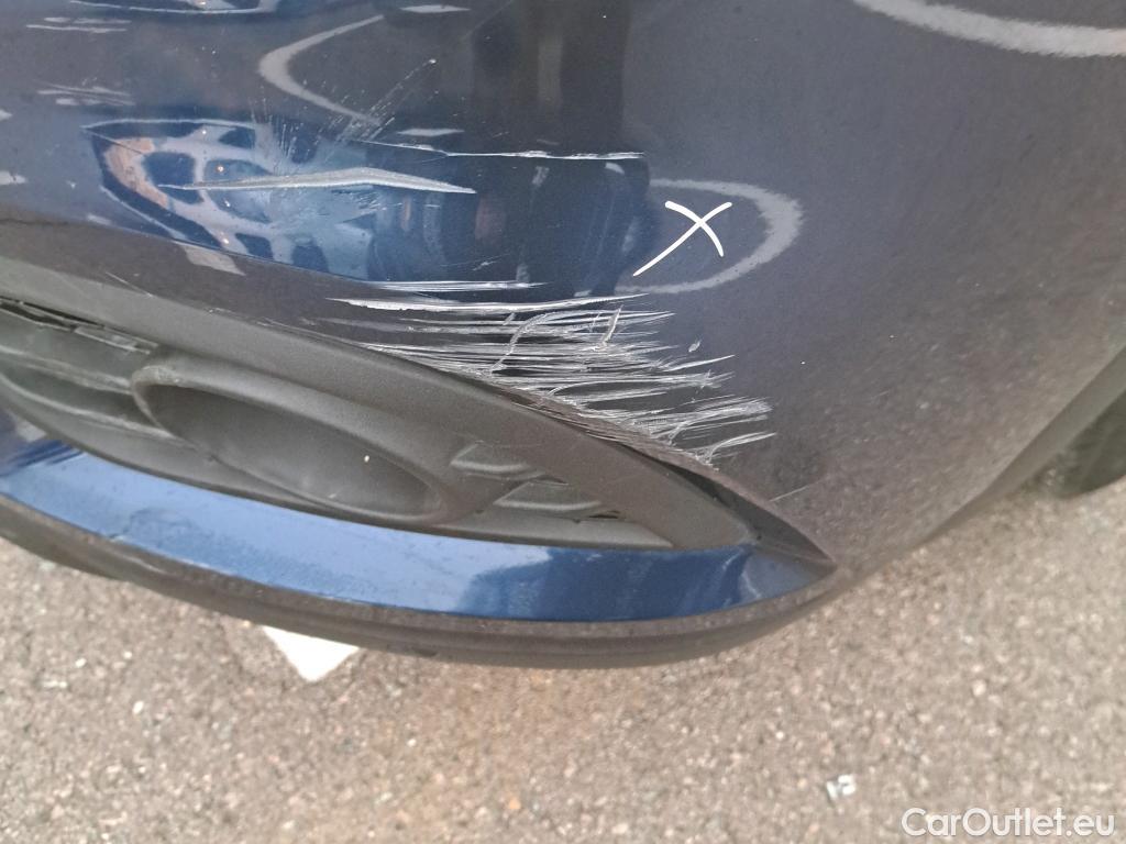  Renault  Kadjar RENAULT  / 2019 / 5P / crossover Intens Blue dCi 85kW (115CV) #25