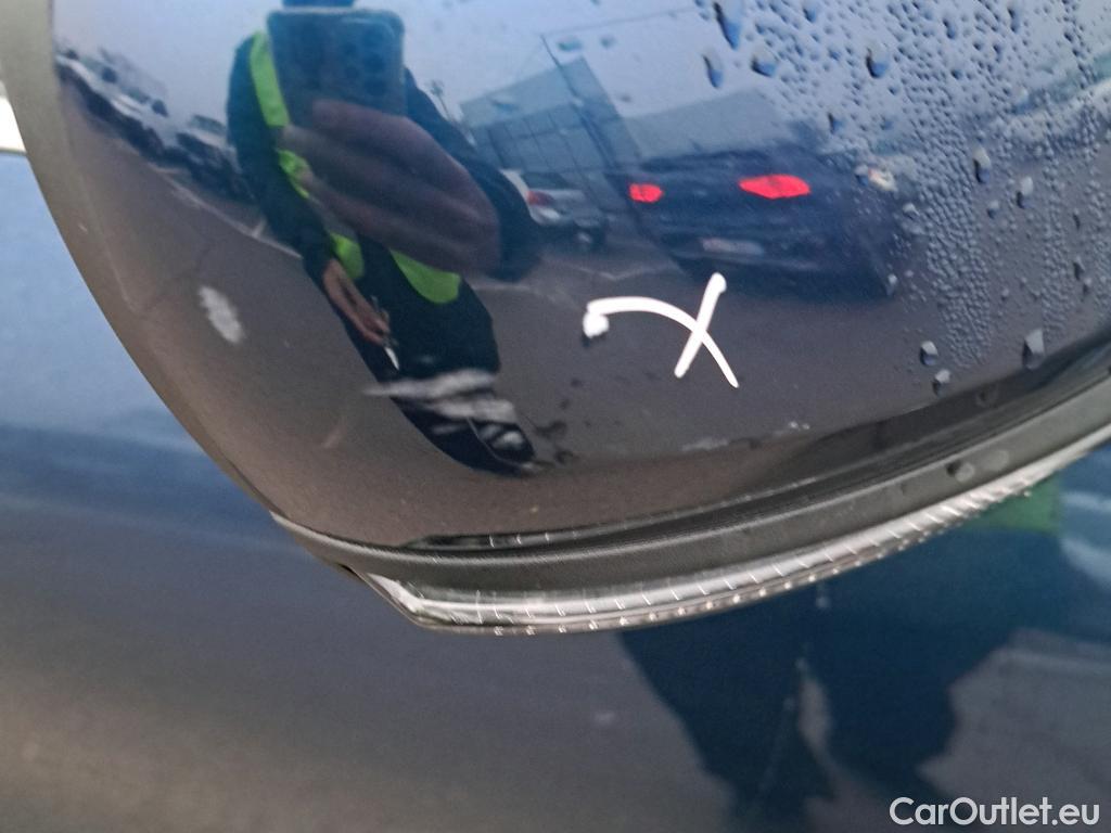  Renault  Kadjar RENAULT  / 2019 / 5P / crossover Intens Blue dCi 85kW (115CV) #31