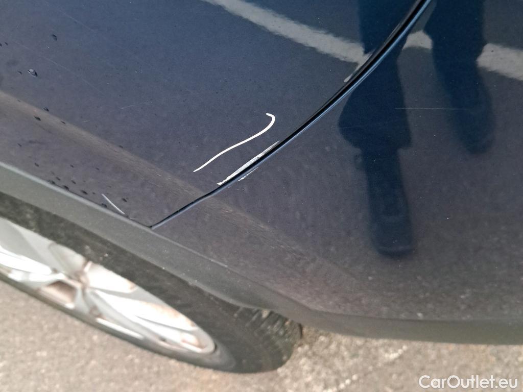  Renault  Kadjar RENAULT  / 2019 / 5P / crossover Intens Blue dCi 85kW (115CV) #17