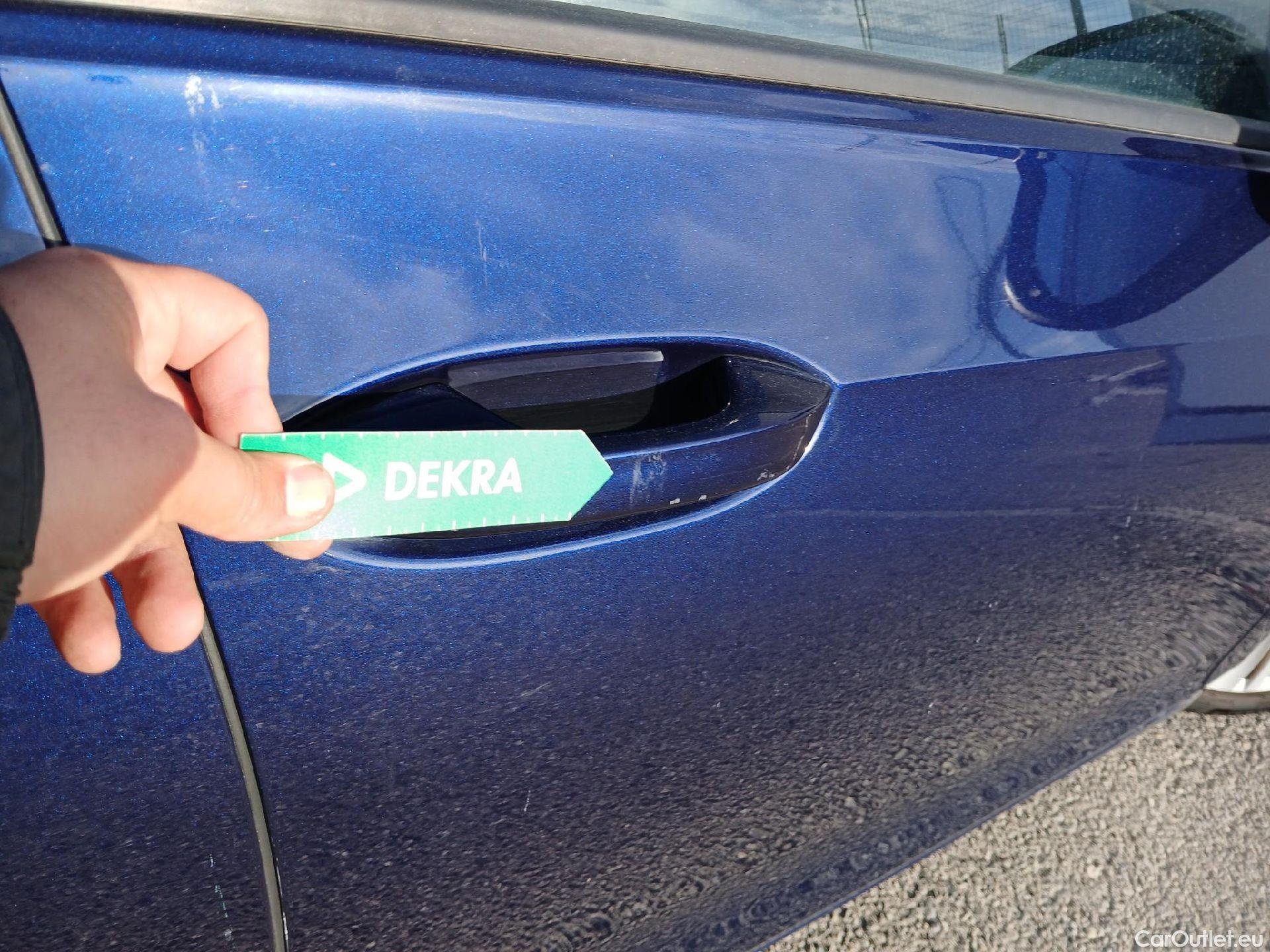  Volkswagen  Golf  VOLKSWAGEN / 2020 / 5P / berlina con portón 2.0 TDI 85kW (115CV) #37