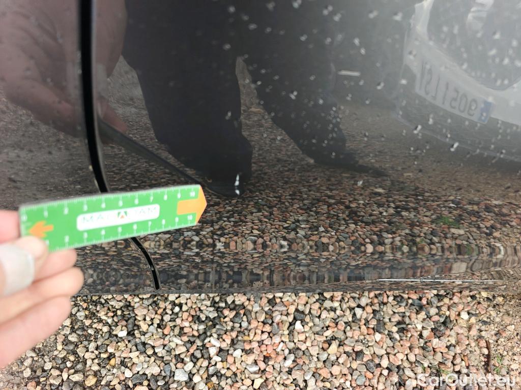  Bmw  Serie 3 BMW  / 2018 / 4P / sedán 318d Auto. #16