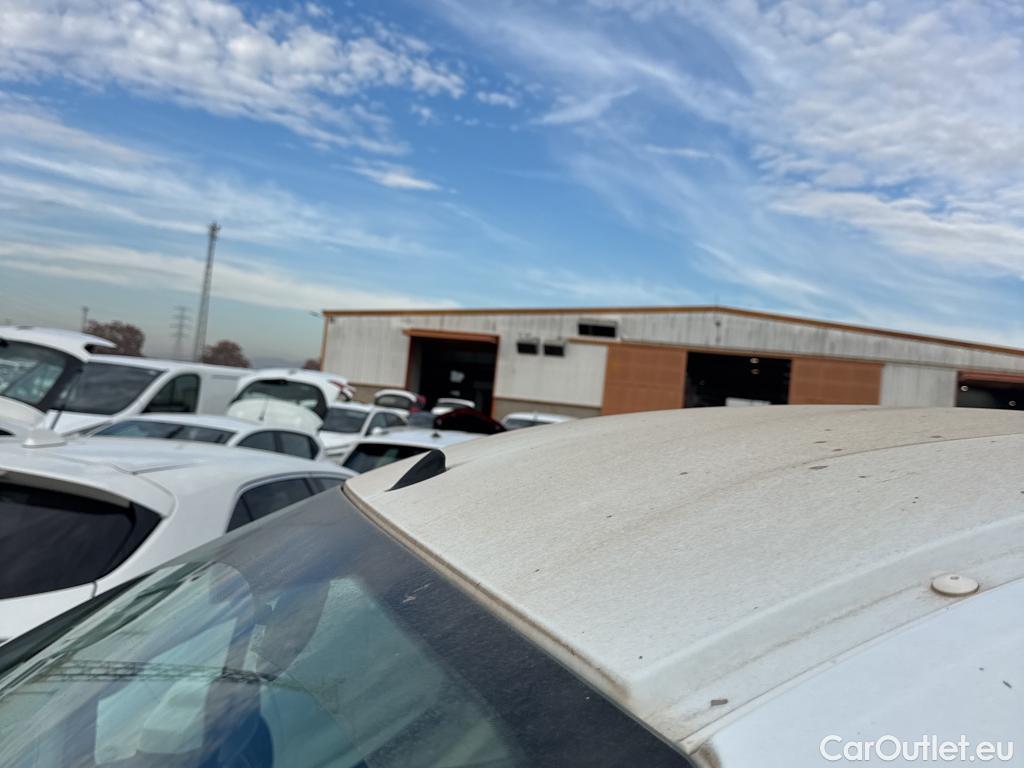  Ford  Transit Connect FORD Transit Courier / 2014 / 4P / combi Kombi 1.5 TDCi 56kW Trend #41