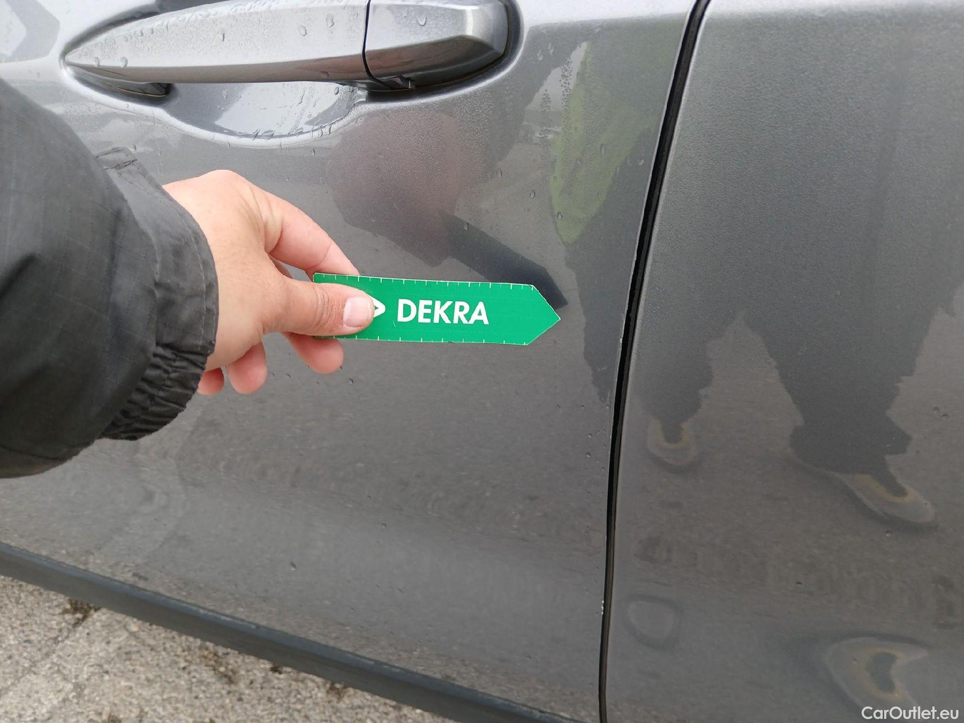  Bmw  X2 BMW  / 2017 / 5P / todoterreno sDrive18d (AC) #12