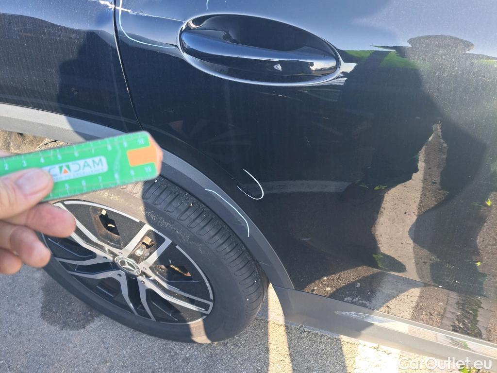  Mercedes  GLA MERCEDES-BENZ  / 2020 / 5P / todoterreno  200 D #19