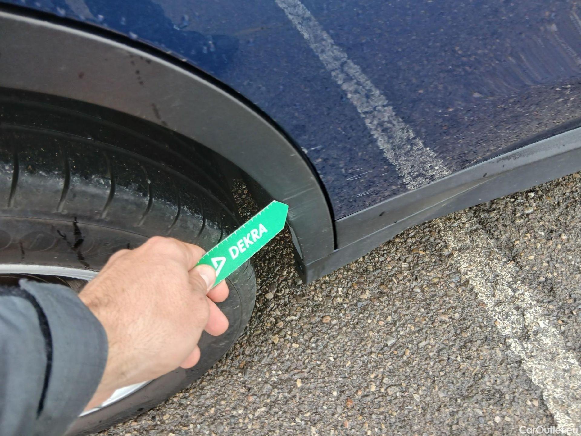  Bmw  X1 BMW  / 2019 / 5P / todoterreno sDrive16d #21