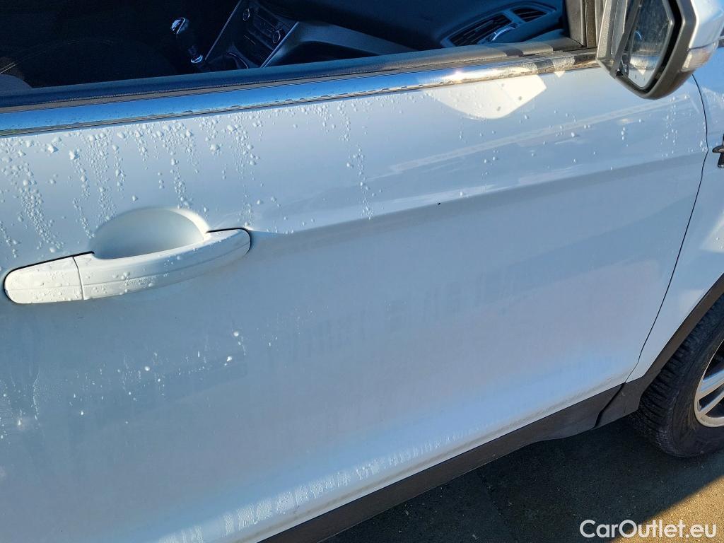  Ford  Kuga FORD  / 2016 / 5P / todoterreno 1.5 EcoBoost 88kW 4x2 Trend+ (CX) #34