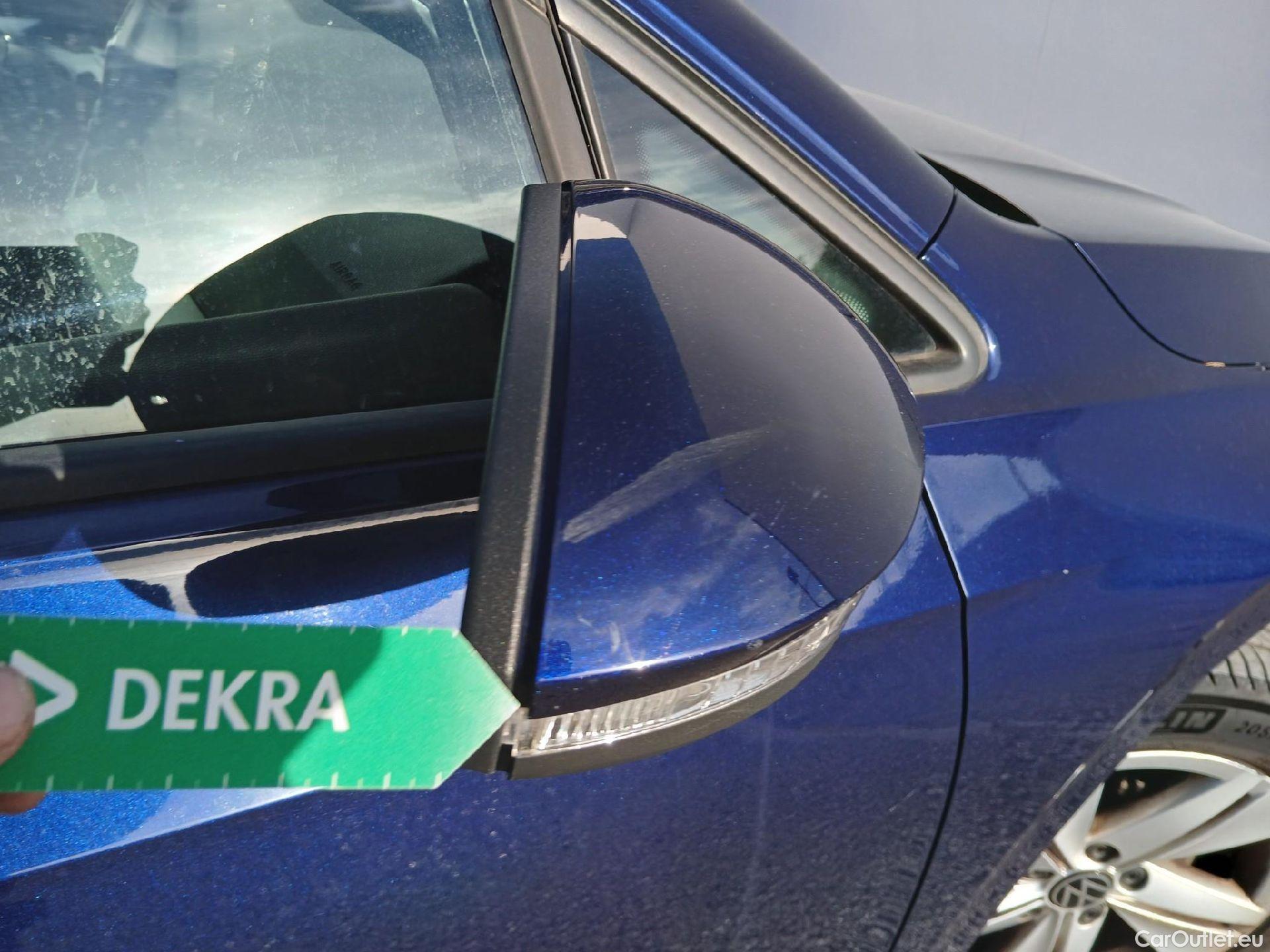  Volkswagen  Golf  VOLKSWAGEN / 2020 / 5P / berlina con portón 2.0 TDI 85kW (115CV) #40