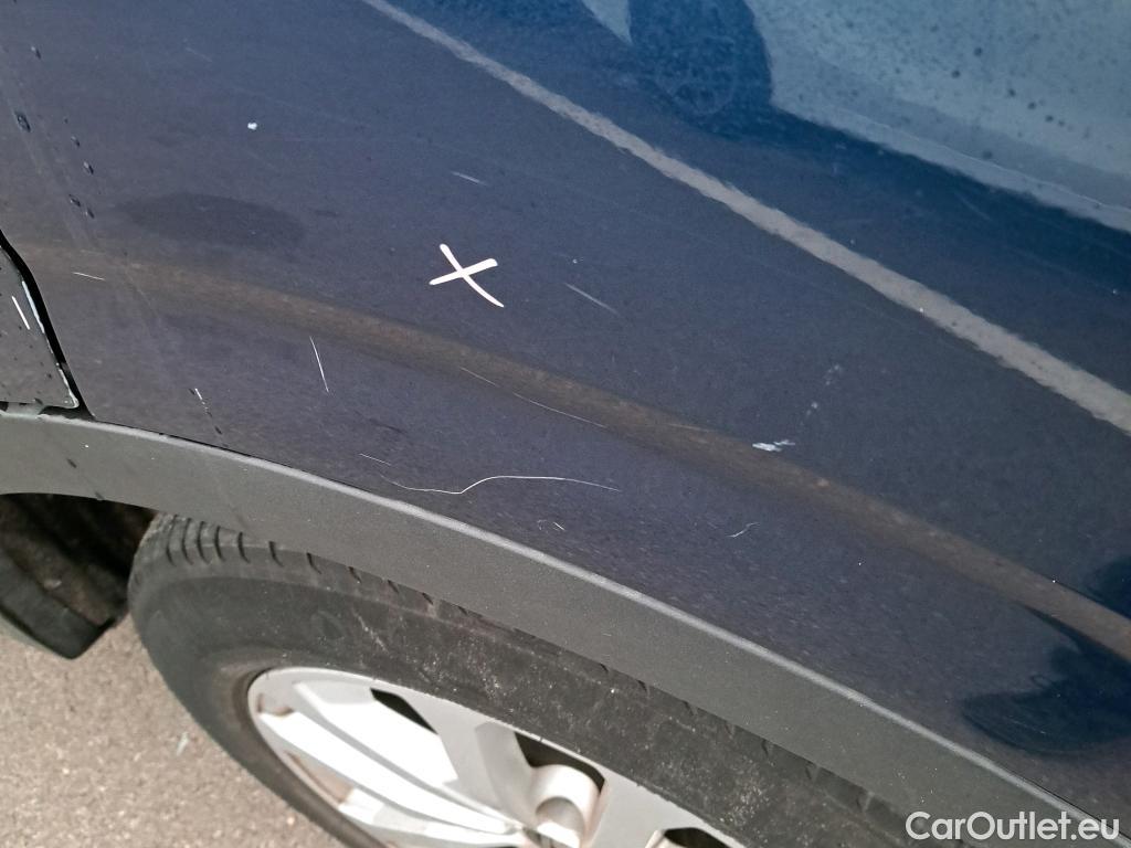  Renault  Kadjar RENAULT  / 2019 / 5P / crossover Intens Blue dCi 85kW (115CV) #16