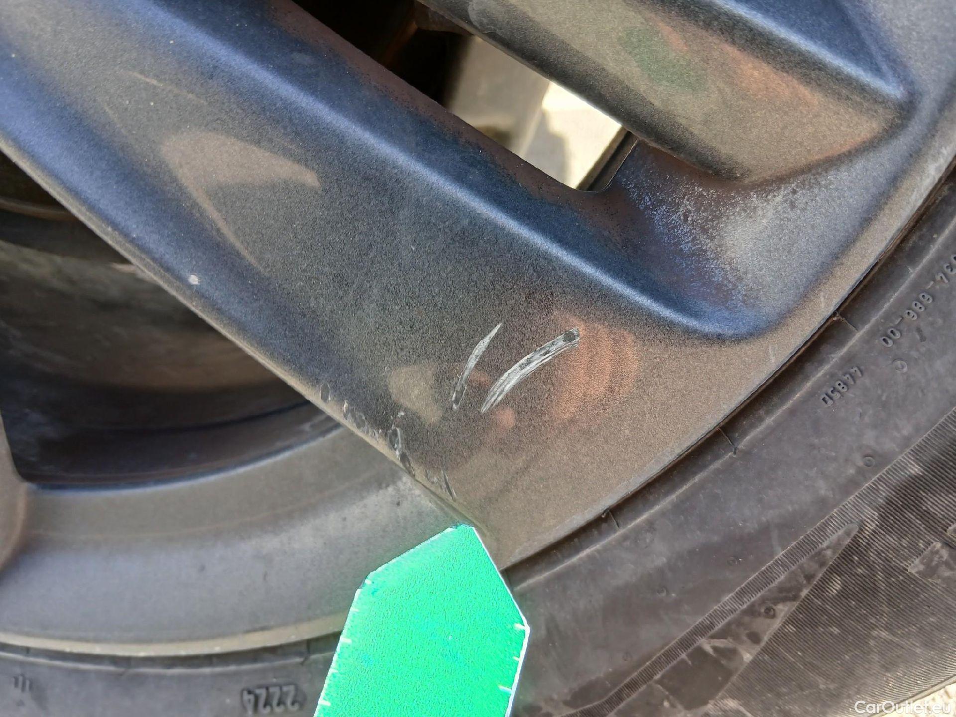  Opel   Grandland X OPEL Grandland / 2021 / 5P / todoterreno 1.5 CDTi Business Edition Auto #19