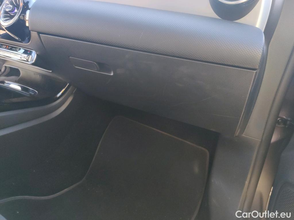  Mercedes  CLA-Klasse Clase CLA CLA 200 d (118.312)Premium-Pack AMG Line 150CV AT8 E6d #15