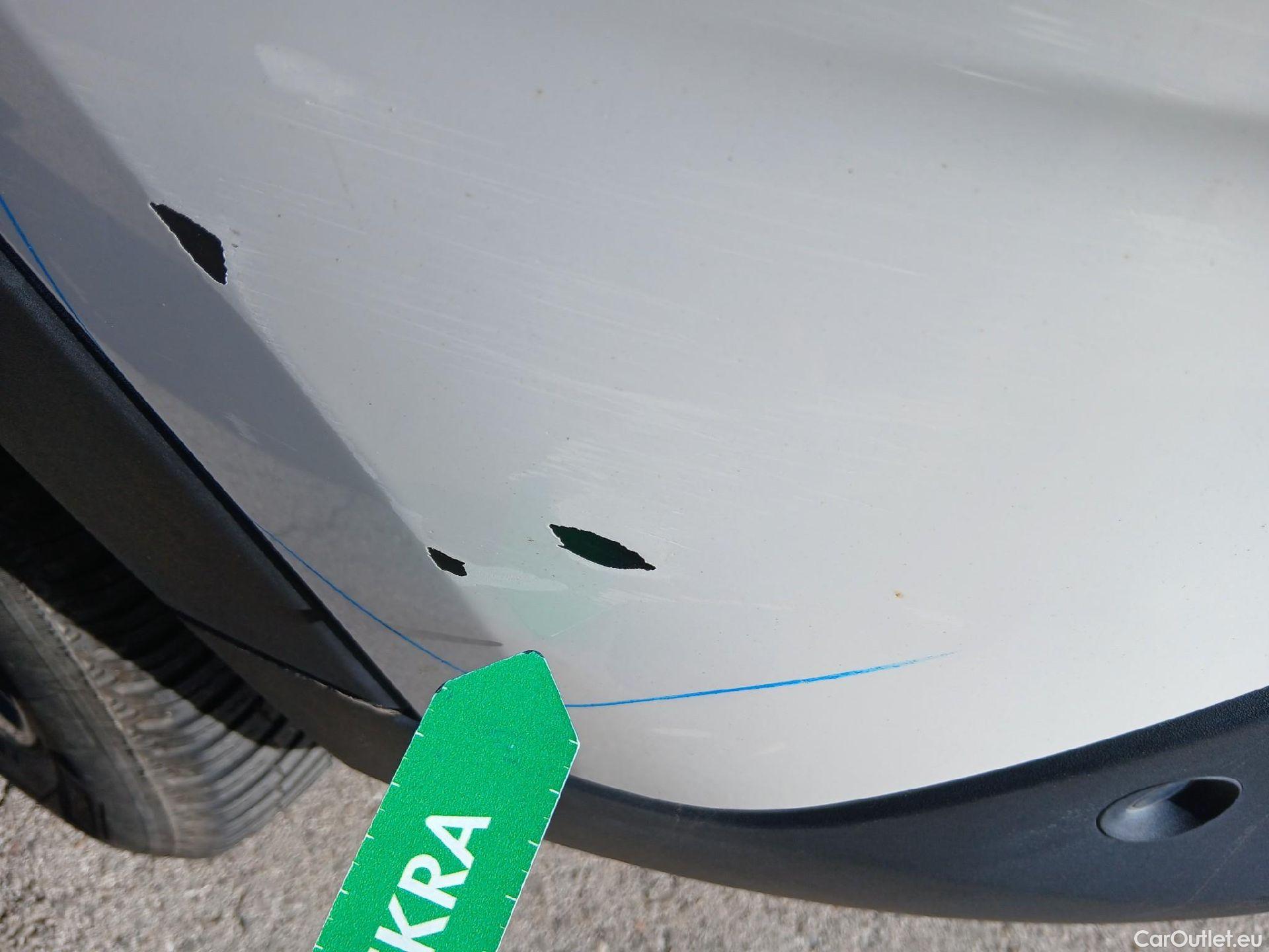  Opel   Grandland X OPEL Grandland / 2021 / 5P / todoterreno 1.5 CDTi Business Edition Auto #20