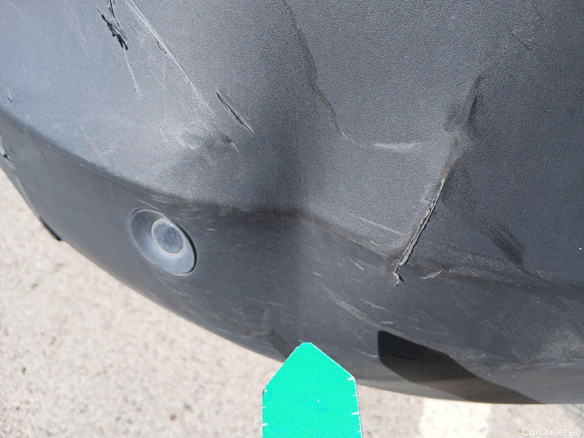  Opel   Grandland X OPEL Grandland / 2021 / 5P / todoterreno 1.5 CDTi Business Edition Auto #22