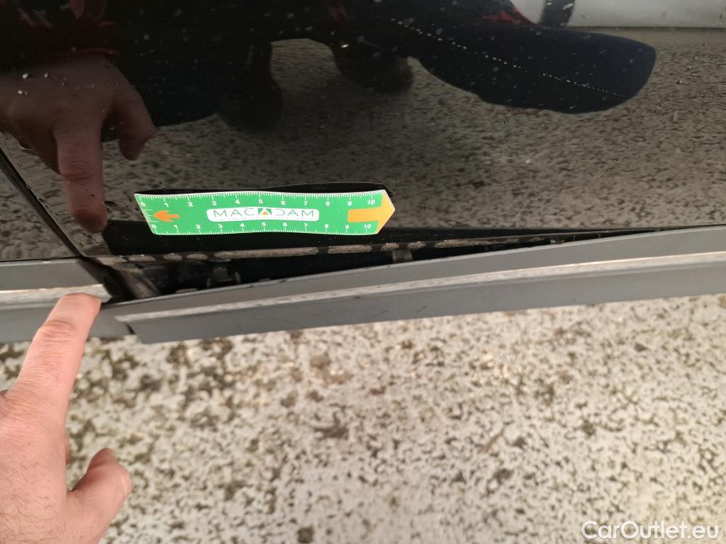  Mercedes  GLA MERCEDES-BENZ  / 2020 / 5P / SUV 2.0  200 D BUSINESS LINE DCT #15