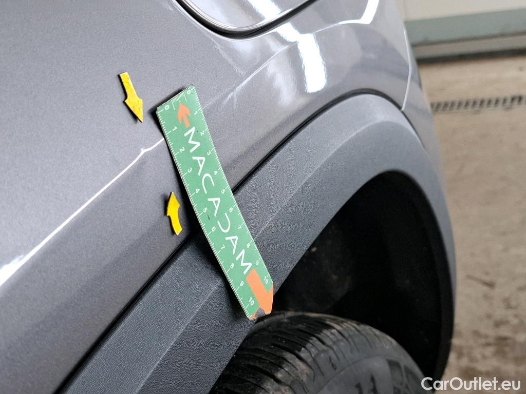  Mercedes  GLA MERCEDES-BENZ  / 2020 / 5P / SUV 1.3  250 e BUSINESS LINE DCT #26