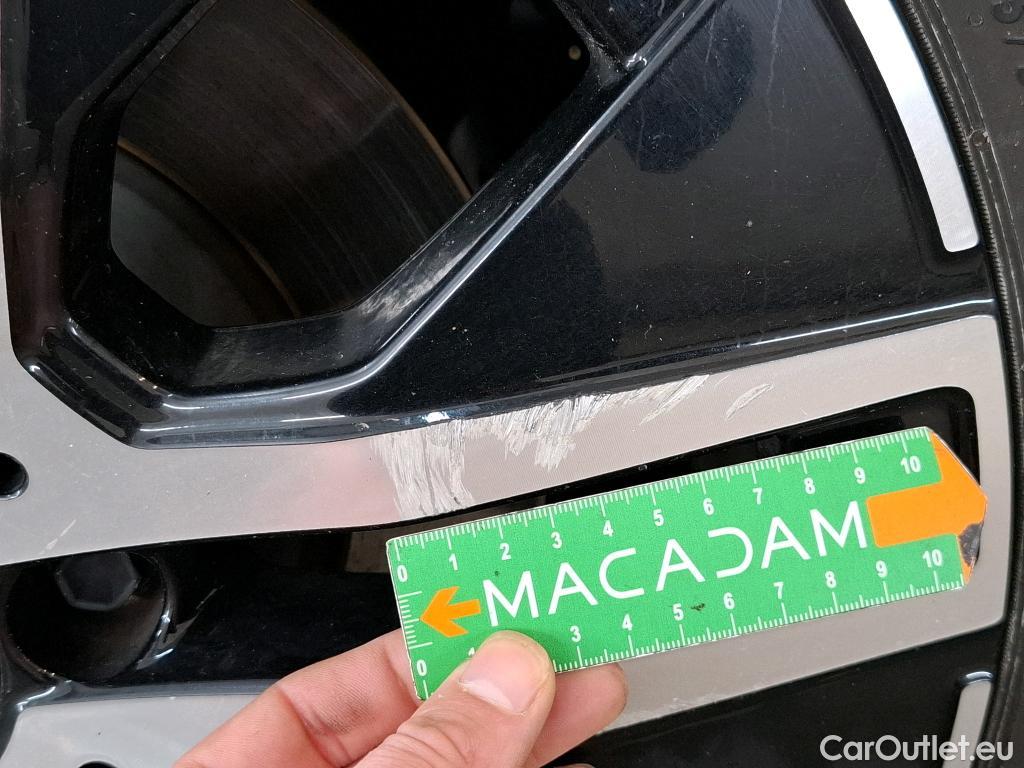  Mercedes  GLA MERCEDES-BENZ  / 2020 / 5P / SUV 1.3  250 e BUSINESS LINE DCT #34