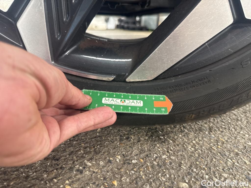  Hyundai  Tucson HYUNDAI  / 2020 / 5P / SUV 1.6 PHEV 265 HTRAC CREATIVE 4WD AUTO #30