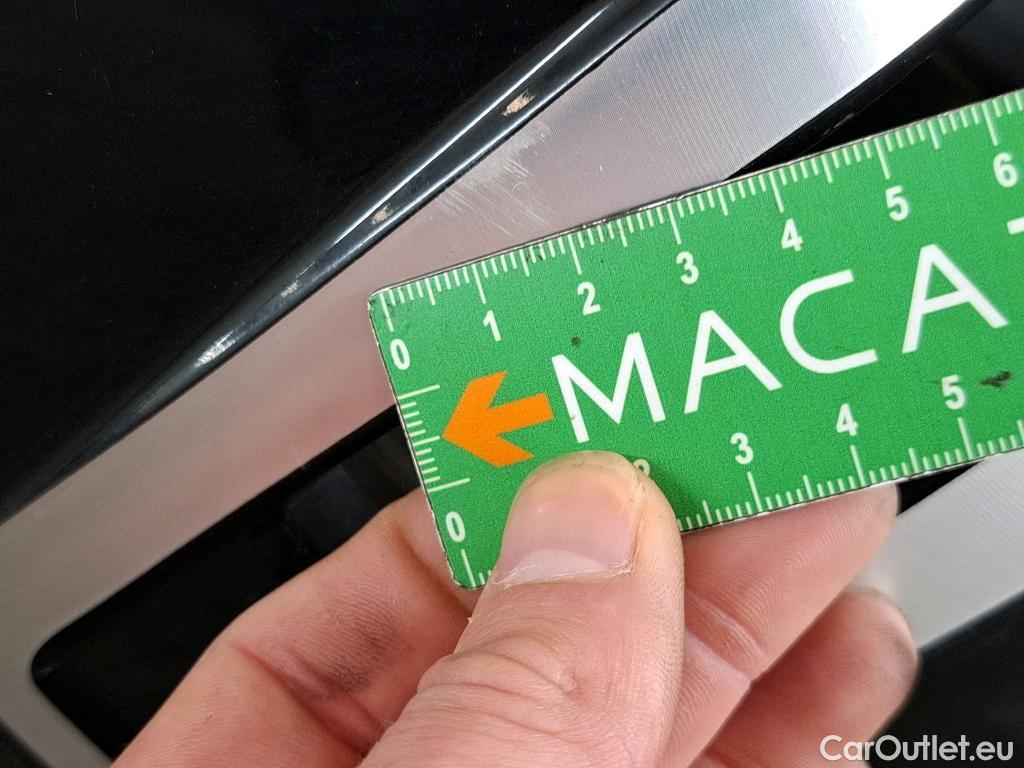  Mercedes  GLA MERCEDES-BENZ  / 2020 / 5P / SUV 1.3  250 e BUSINESS LINE DCT #23