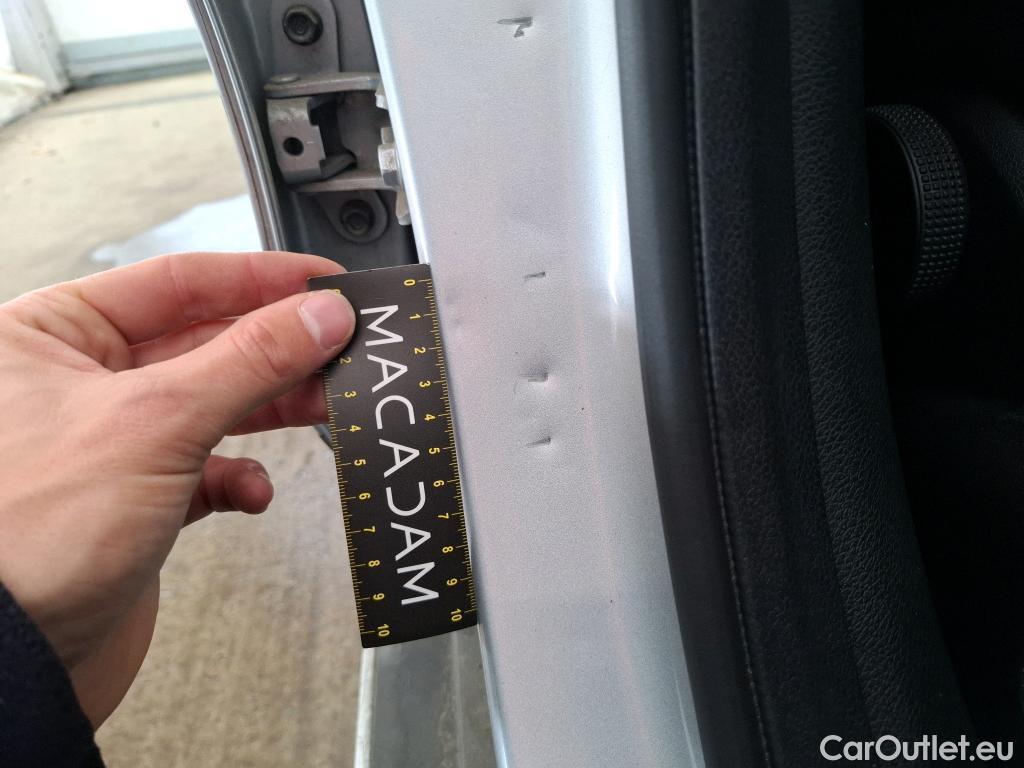  KIA  XCeed KIA  / 2019 / 5P / Crossover 1.6 GDI ISG ISG PHEV DESIGN DCT6 #15