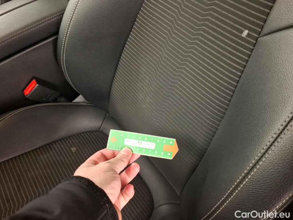  Mercedes  GLA MERCEDES-BENZ  / 2020 / 5P / SUV 2.0  200 D BUSINESS LINE DCT #17