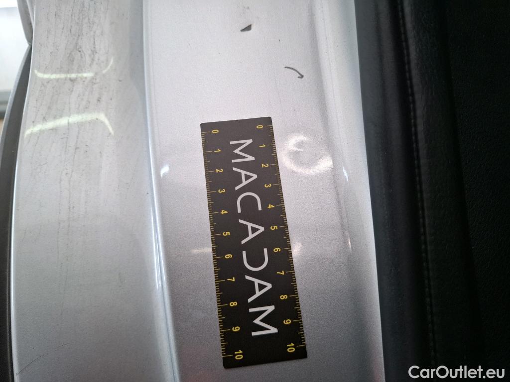  KIA  XCeed KIA  / 2019 / 5P / Crossover 1.6 GDI ISG ISG PHEV DESIGN DCT6 #27