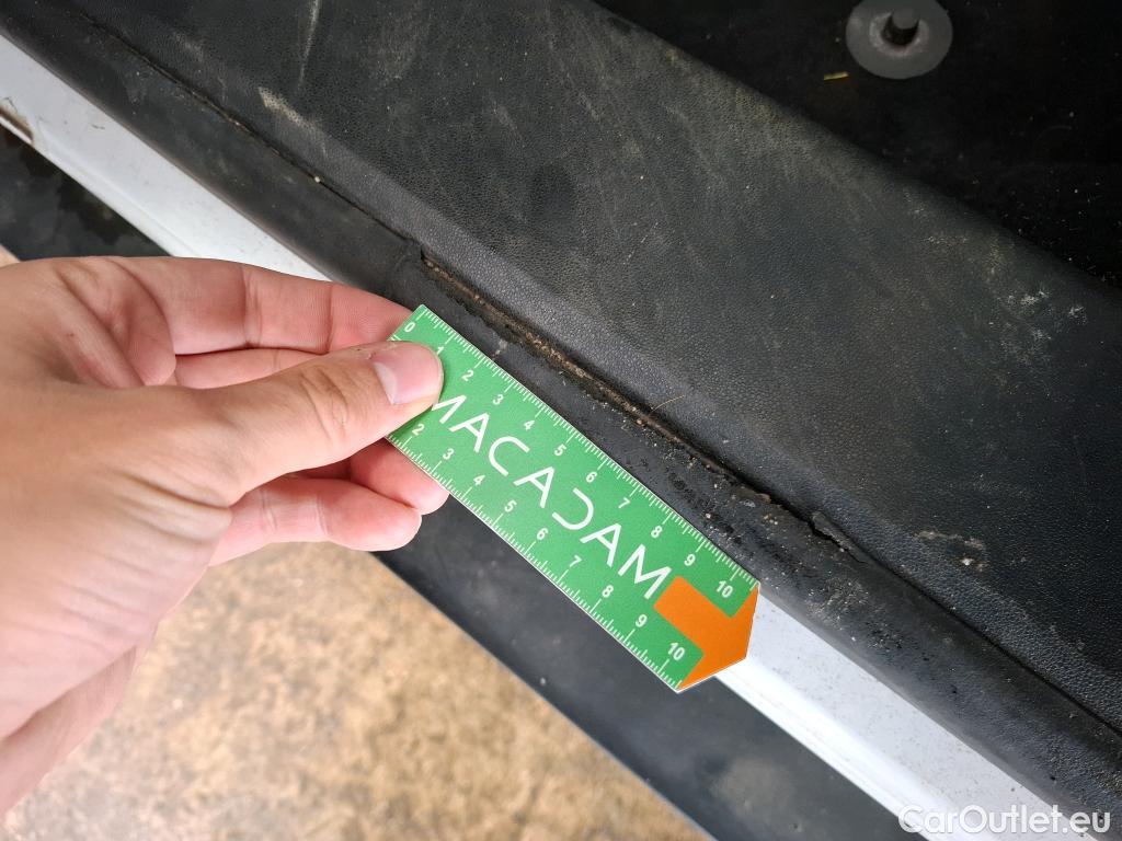  Citroen  C4 Cactus  Feel Nav Société 1.5 BlueHDI 120CV BVA6 E6dT #2