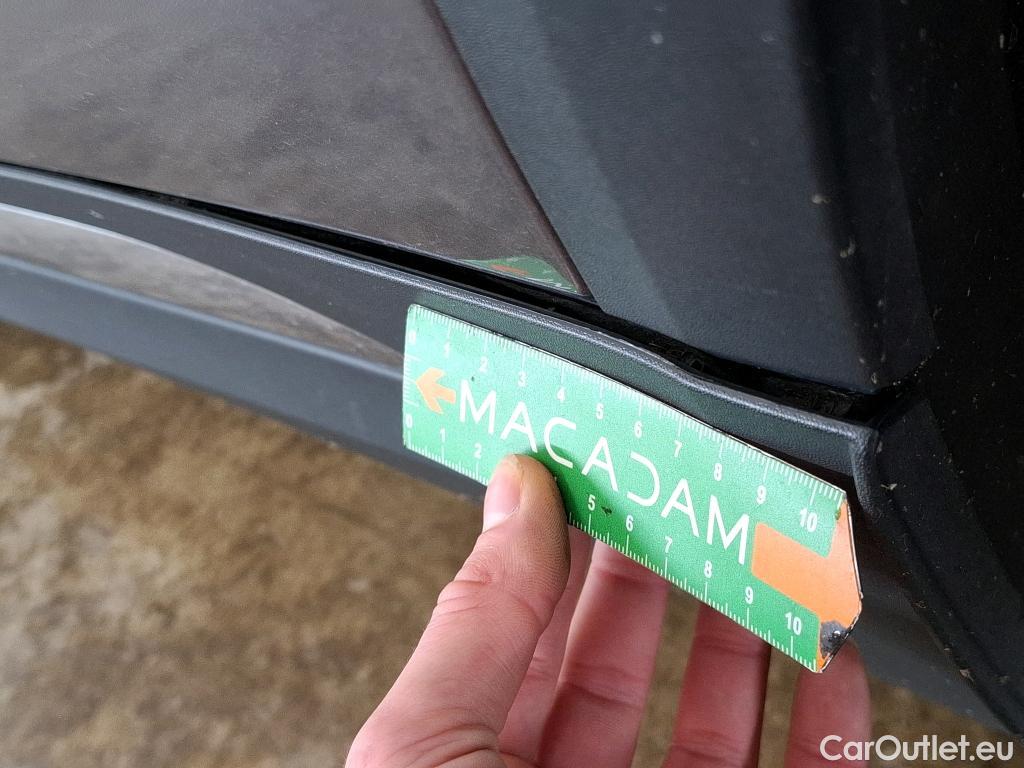  Mercedes  GLA MERCEDES-BENZ  / 2020 / 5P / SUV 1.3  250 e BUSINESS LINE DCT #38