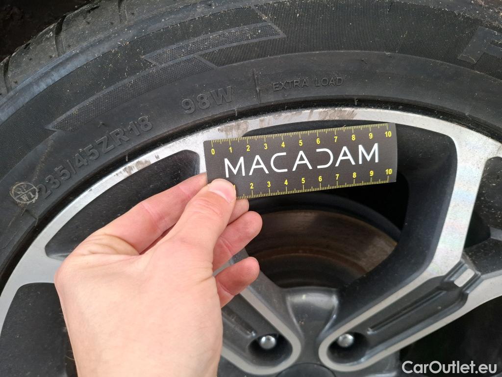  KIA  XCeed KIA  / 2019 / 5P / Crossover 1.6 GDI ISG ISG PHEV DESIGN DCT6 #66