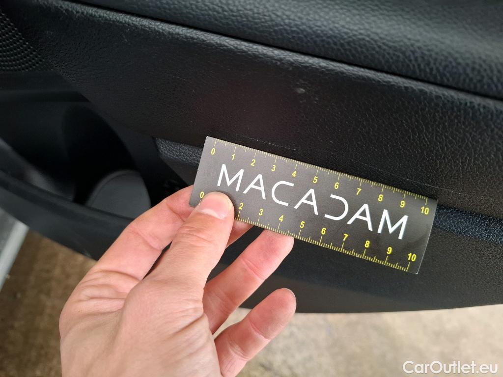  KIA  XCeed KIA  / 2019 / 5P / Crossover 1.6 GDI ISG ISG PHEV DESIGN DCT6 #46