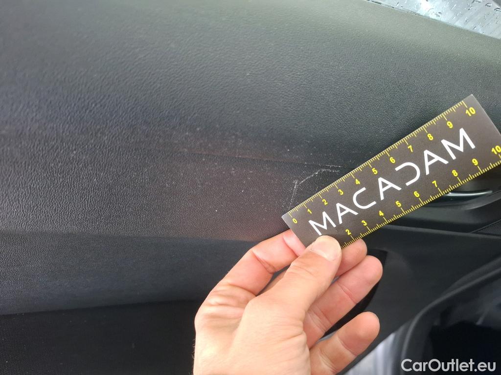  Peugeot  208  Affaire Premium Pack 1.5 HDi 100CV BVM5 E6dT #21