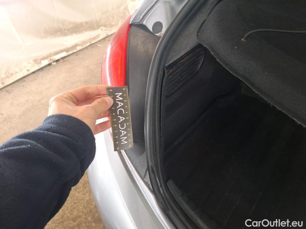  Peugeot  208  Affaire Premium Pack 1.5 HDi 100CV BVM5 E6dT #51