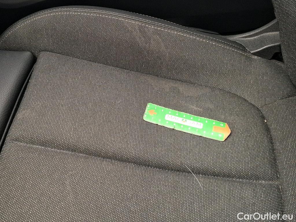  Bmw  Serie 1 Série 1 Berline 118 i Edition Sport 1.5 135CV BVA7 E6d #24