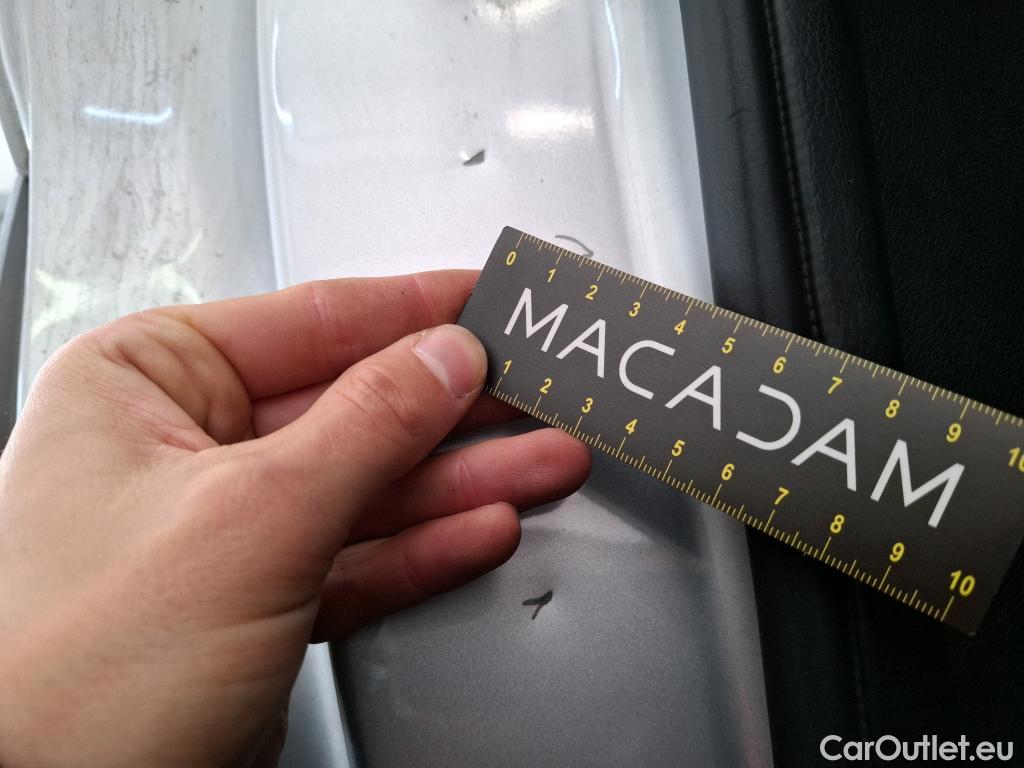  KIA  XCeed KIA  / 2019 / 5P / Crossover 1.6 GDI ISG ISG PHEV DESIGN DCT6 #30