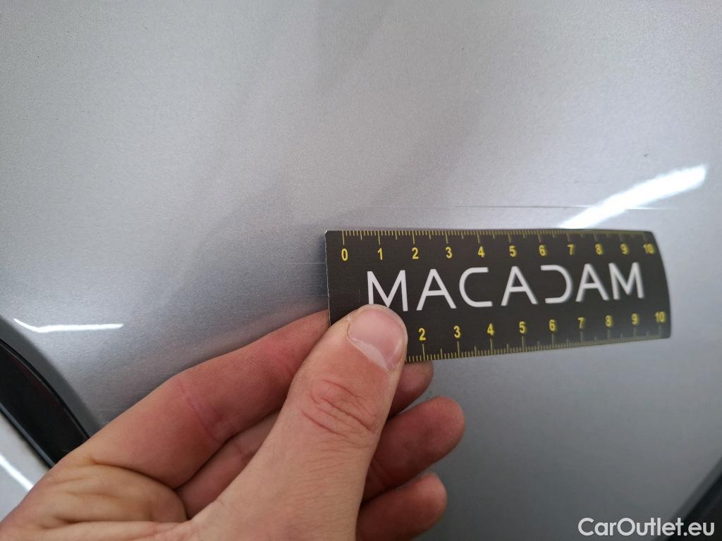  KIA  XCeed KIA  / 2019 / 5P / Crossover 1.6 GDI ISG ISG PHEV DESIGN DCT6 #19