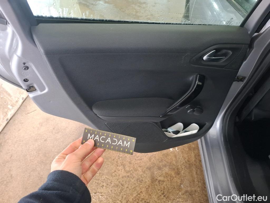  Peugeot  208  Affaire Premium Pack 1.5 HDi 100CV BVM5 E6dT #20