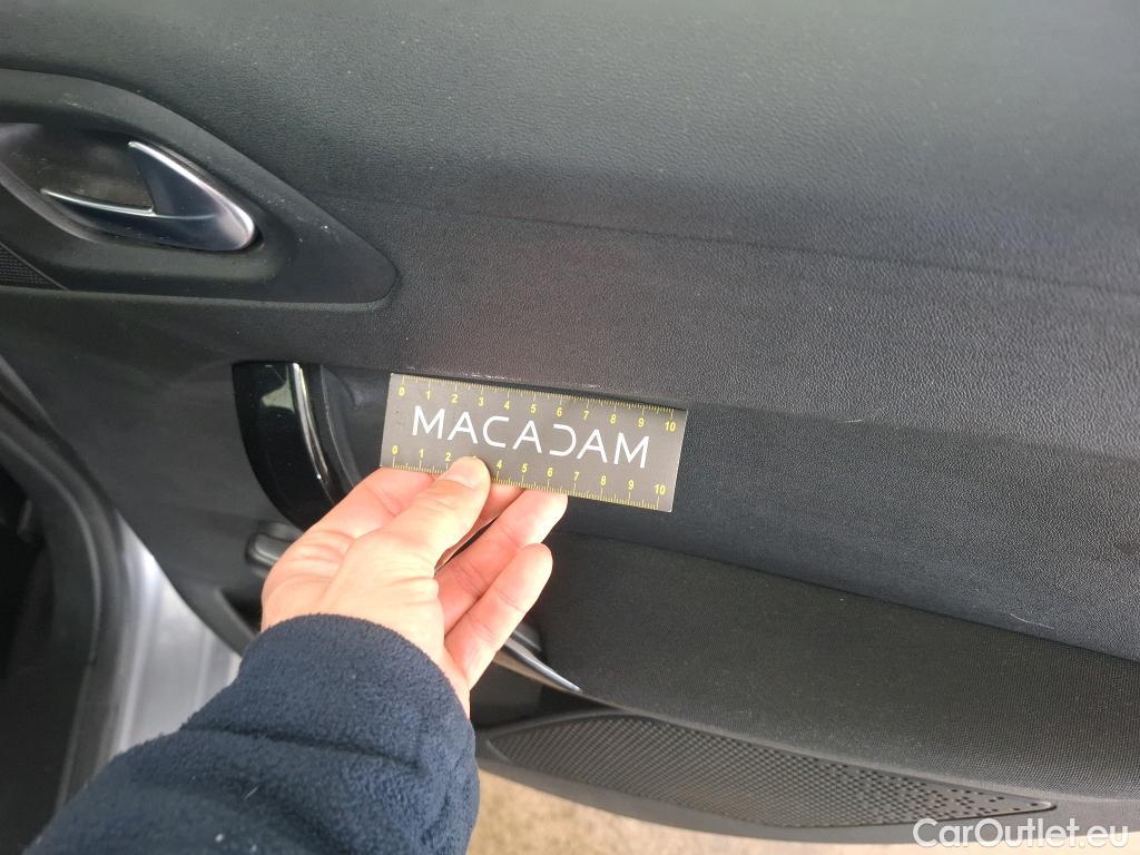  Peugeot  208  Affaire Premium Pack 1.5 HDi 100CV BVM5 E6dT #23