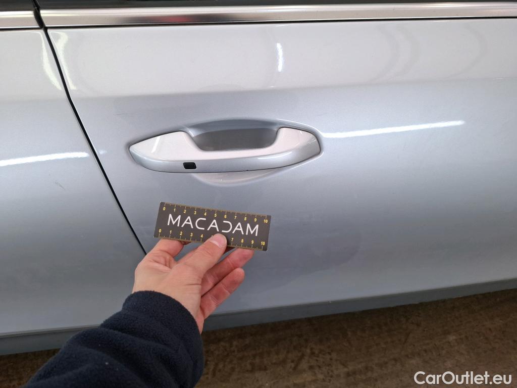  KIA  XCeed KIA  / 2019 / 5P / Crossover 1.6 GDI ISG ISG PHEV DESIGN DCT6 #55