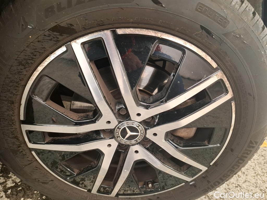  Mercedes  GLA MERCEDES-BENZ  / 2020 / 5P / SUV 2.0  200 D BUSINESS LINE DCT #9