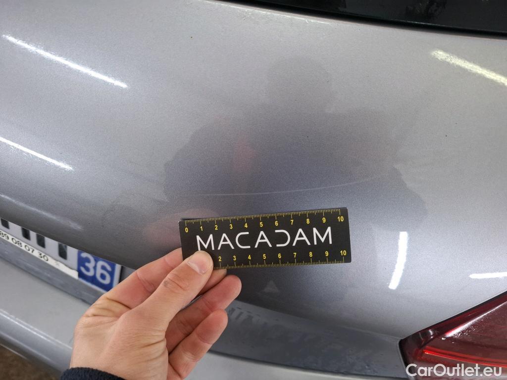  Peugeot  208  Affaire Premium Pack 1.5 HDi 100CV BVM5 E6dT #46