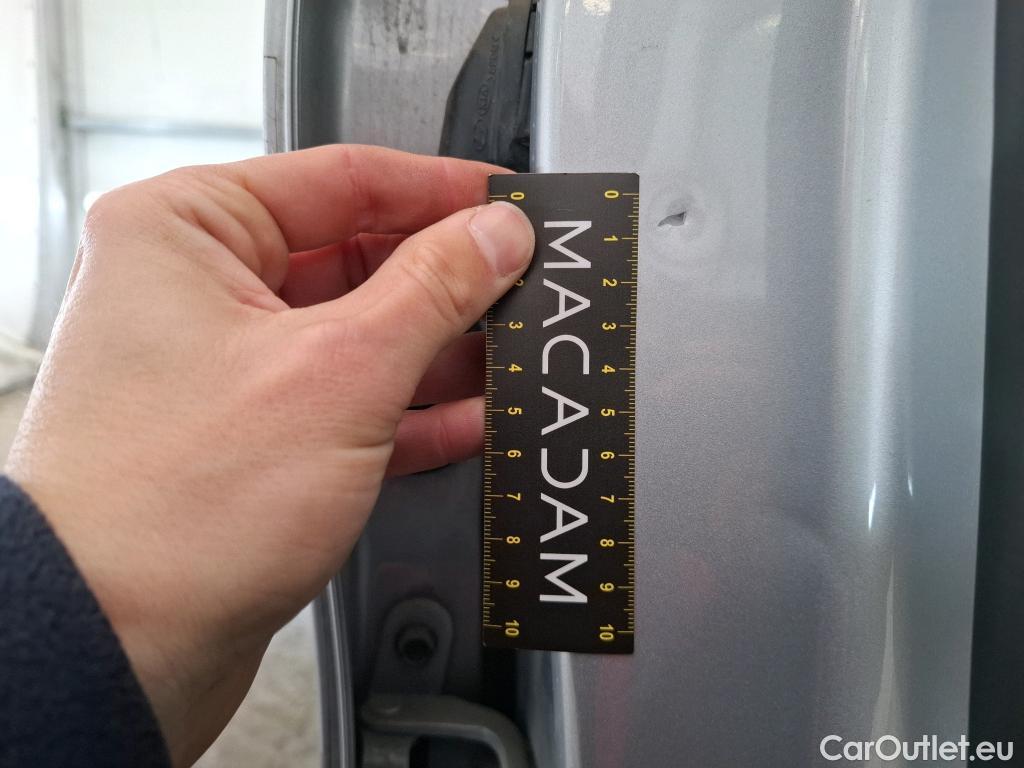  KIA  XCeed KIA  / 2019 / 5P / Crossover 1.6 GDI ISG ISG PHEV DESIGN DCT6 #11