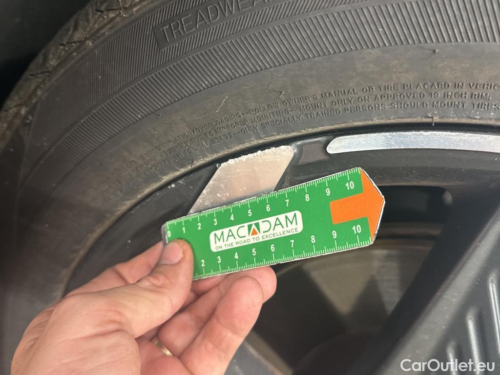  Hyundai  Tucson HYUNDAI  / 2020 / 5P / SUV 1.6 PHEV 265 HTRAC CREATIVE 4WD AUTO #29