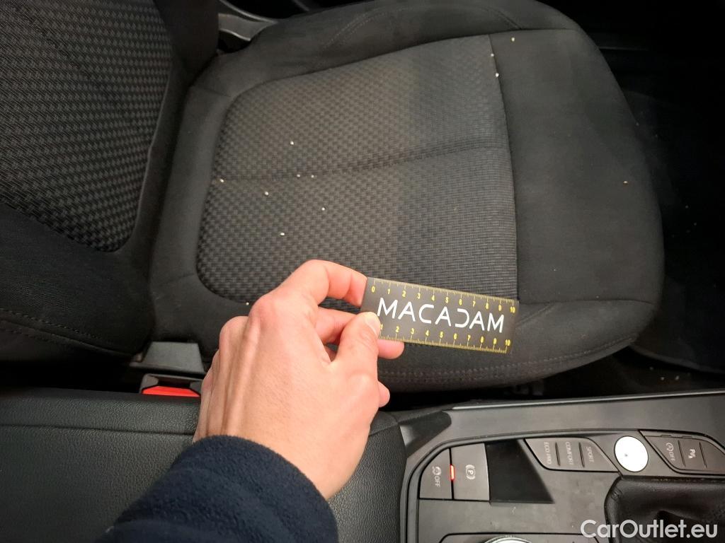  Bmw  Serie 1 BMW Série 1 / 2019 / 5P / Berline 116i Business Design #22